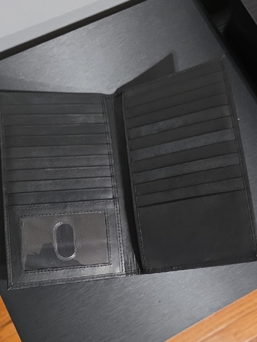 Black Leather Wallet & ID Holder - Picture 2 of 3